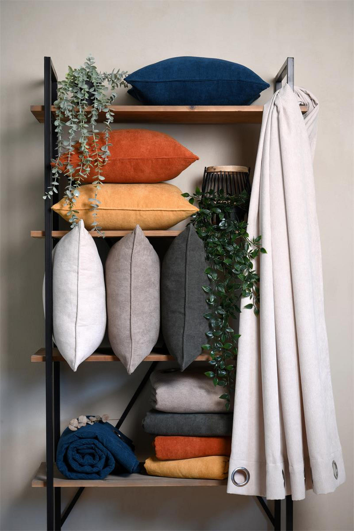 DEKOKISSEN Cordsamt Antonin 45/45/2 cm - Weiß, Textil (45/45cm) - STOF