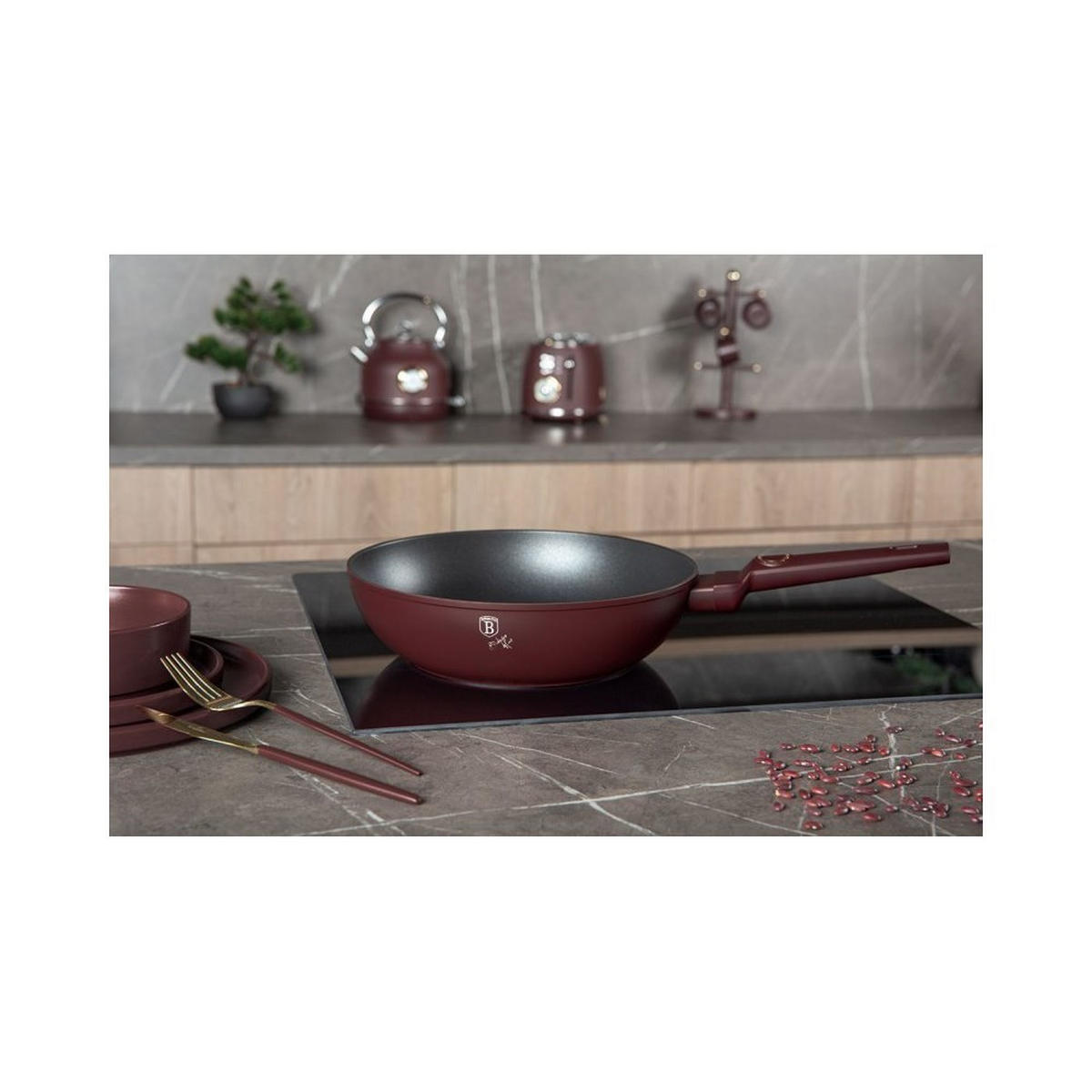 WOK Burgunderrot 28/28/7.4 cm BH8033 - Bordeaux, Metall (28cm) - Berlinger Haus