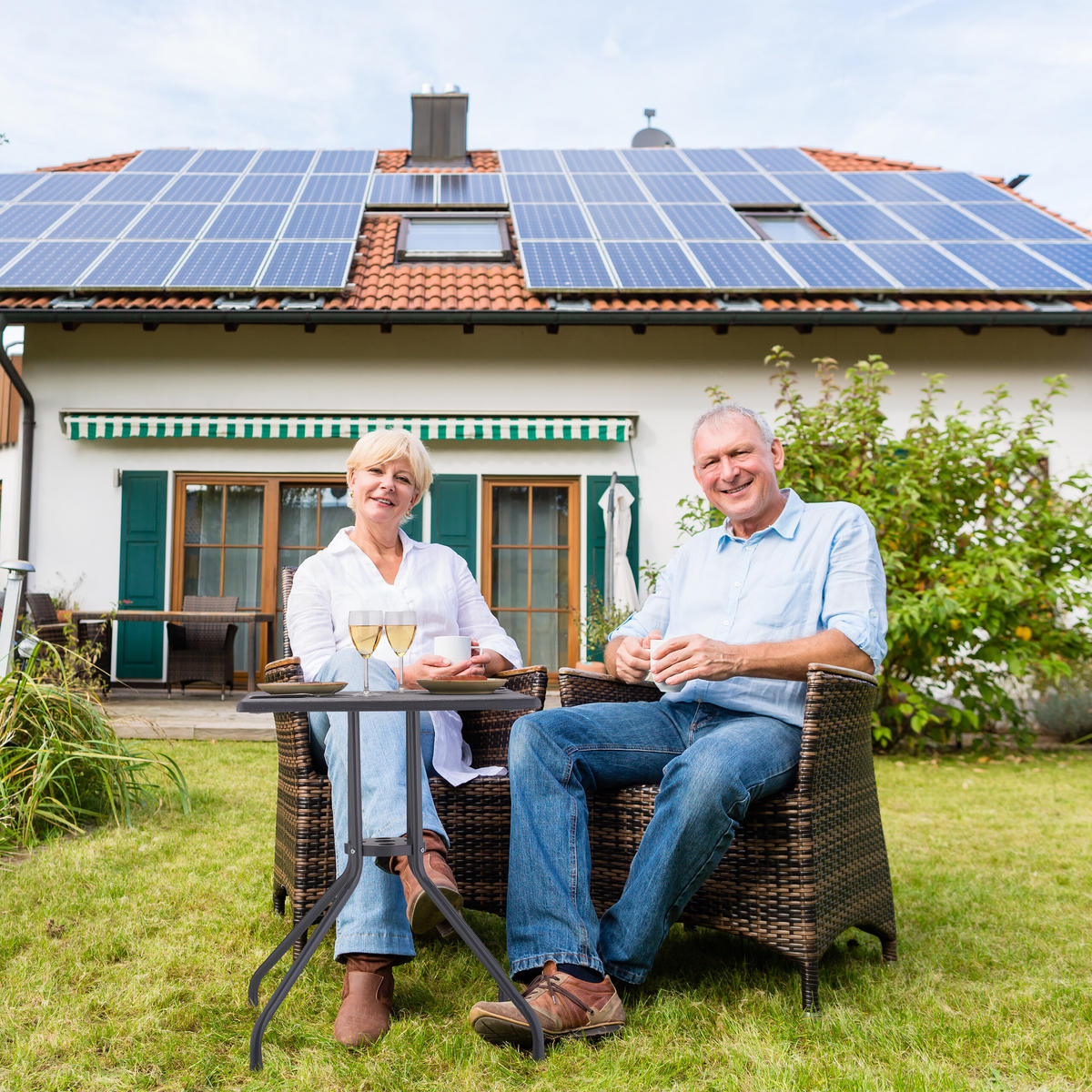 GARTENTISCH - Grau, Kunststoff/Metall (61/61/75cm) - Relaxdays