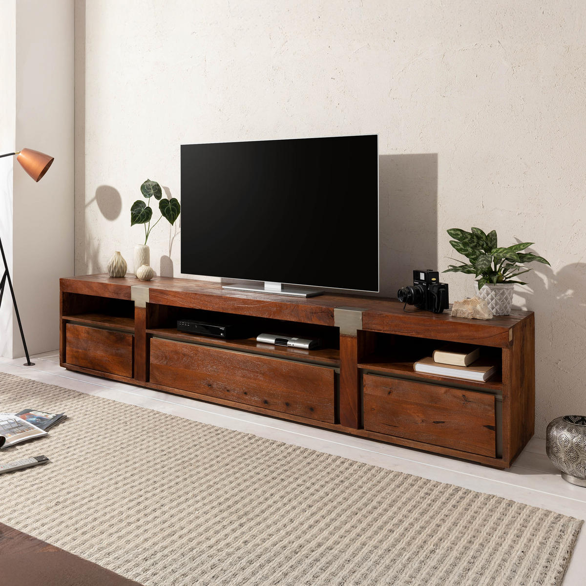 TV-BOARD Mango 250x48x55 braun lackiert Amsterdam #27 - Braun, Holz (250/55/48cm) - Massivmoebel24