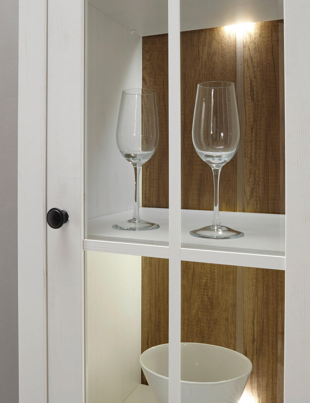 BUFFETSCHRANK weiß Pinie, Eiche hell Landhaus, Buffet 130 x 198 cm - Eichefarben/Schwarz, Holzwerkstoff/Metall (130/198/43cm) - Furn.Design