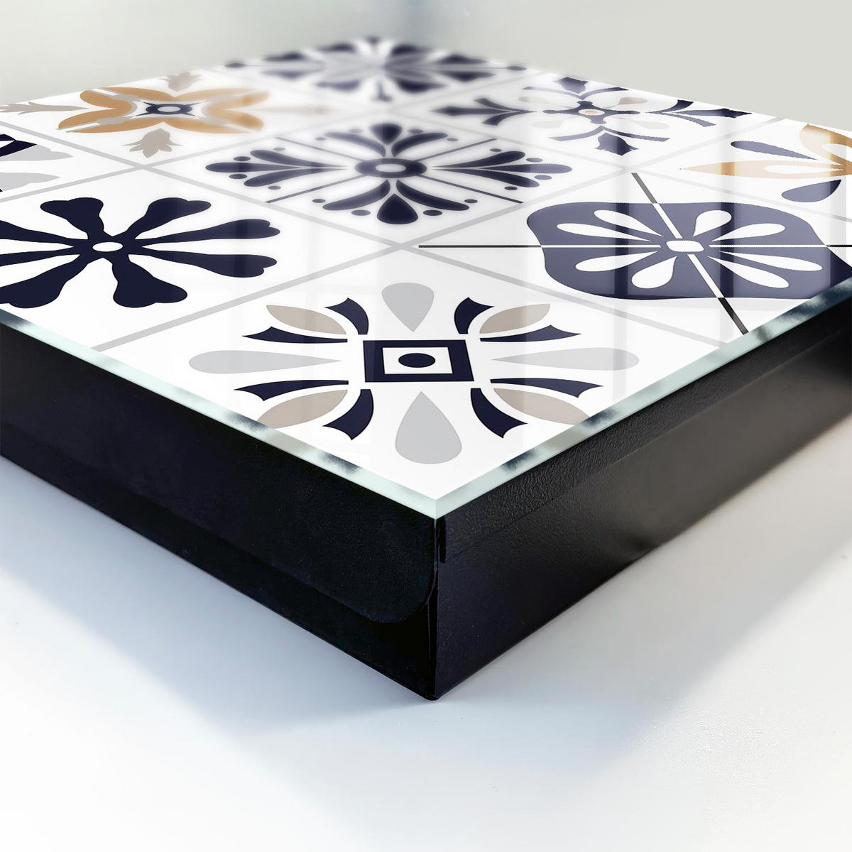 SCHLÜSSELBOX Schwarz 30x30 cm- Türöffnung nach rechts - Geometrische Muster - Schwarz, Metall (30/30/5cm) - TULUP