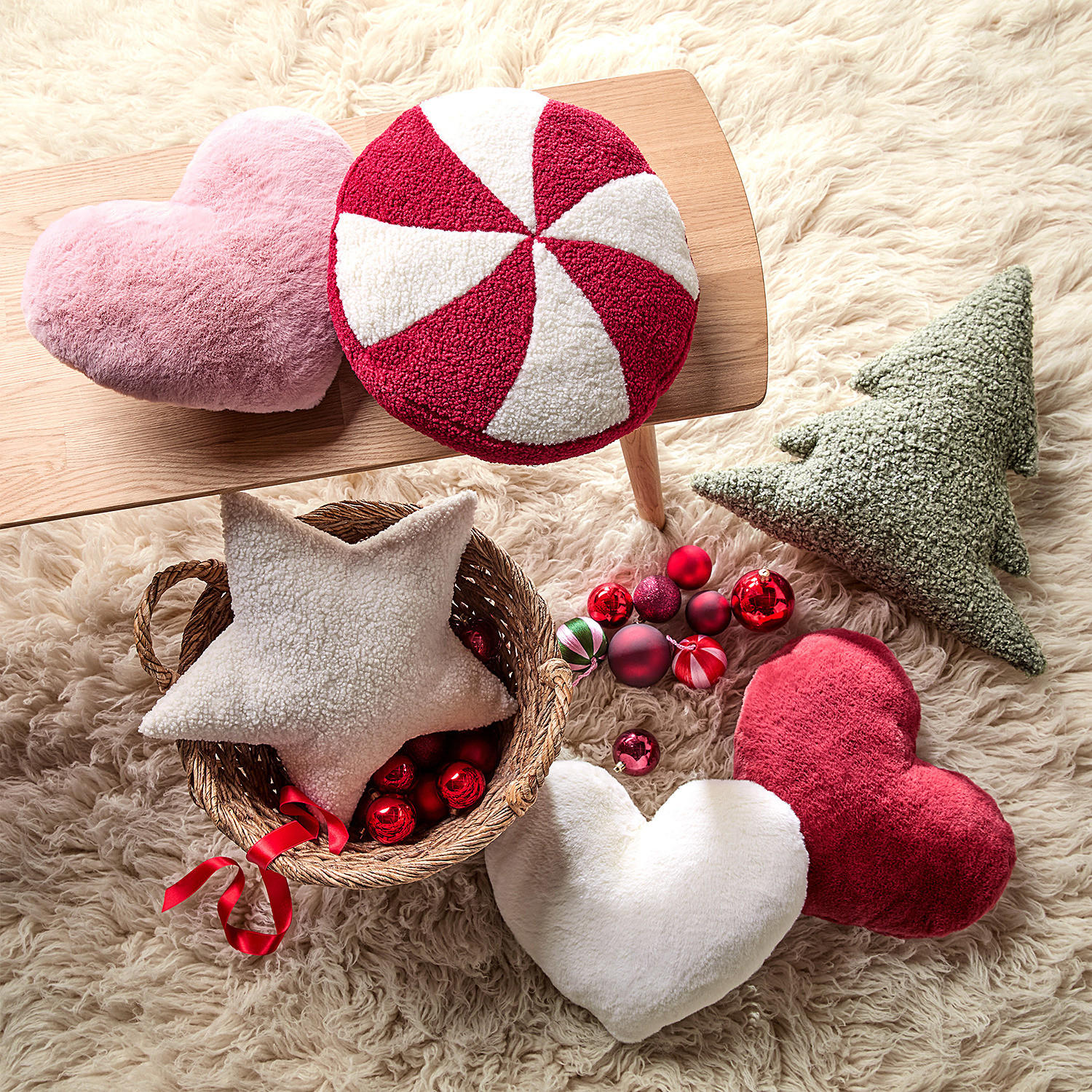 KISSEN Candy - Rot, Textil (40/40cm) - BUTLERS