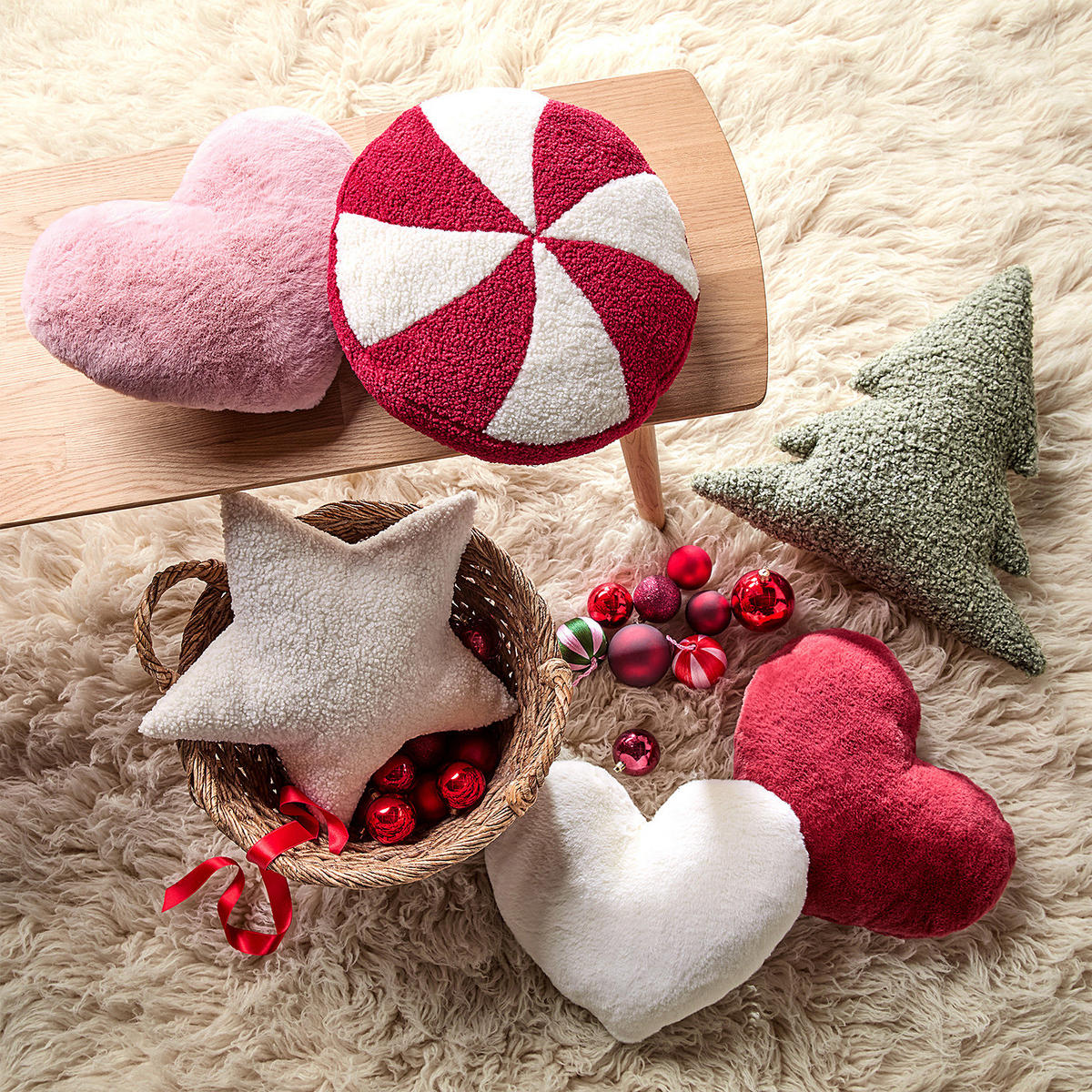 KISSEN Candy - Rot, Textil (40/40cm) - BUTLERS