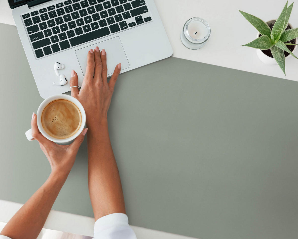 SCHREIBTISCHUNTERLAGE 120x60 cm Grün - Pastellgrün, Kunststoff (1.6/120/60cm) - Wallfluent