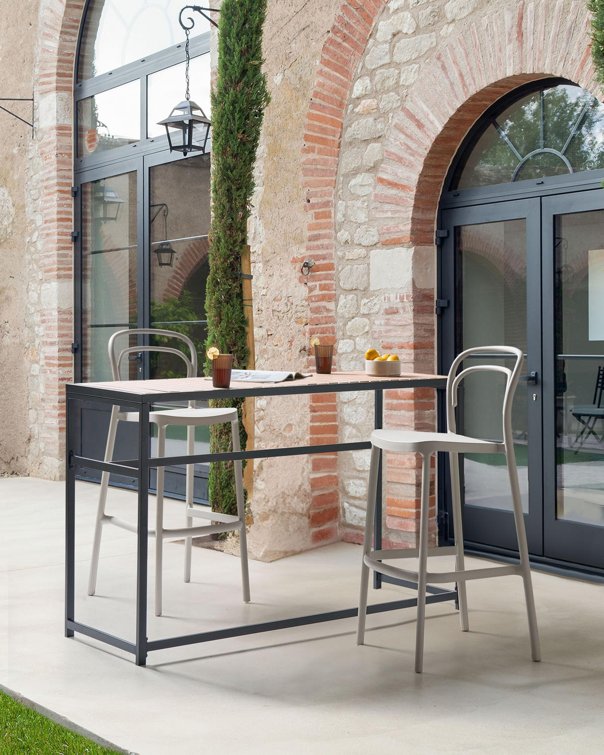 GARTEN-BARHOCKER 2er-Set Beige Porano - Beige, Kunststoff (48/106/48cm) - Beliani