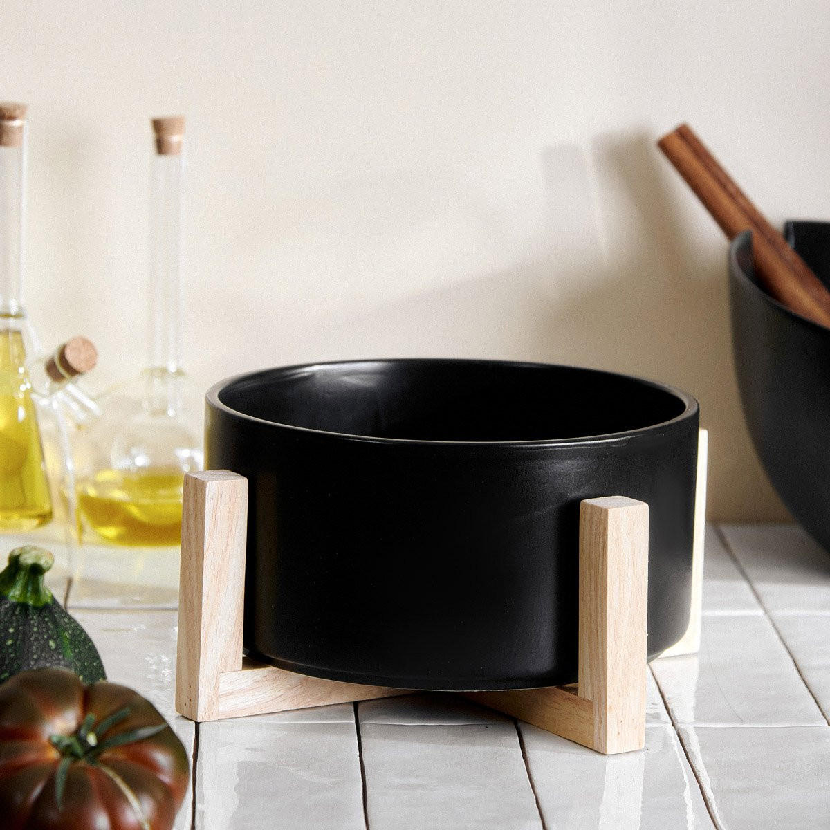 SALATSCHÜSSEL Fincan schwarz 20/10 cm - Schwarz, Keramik (20/20/10cm) - Homla