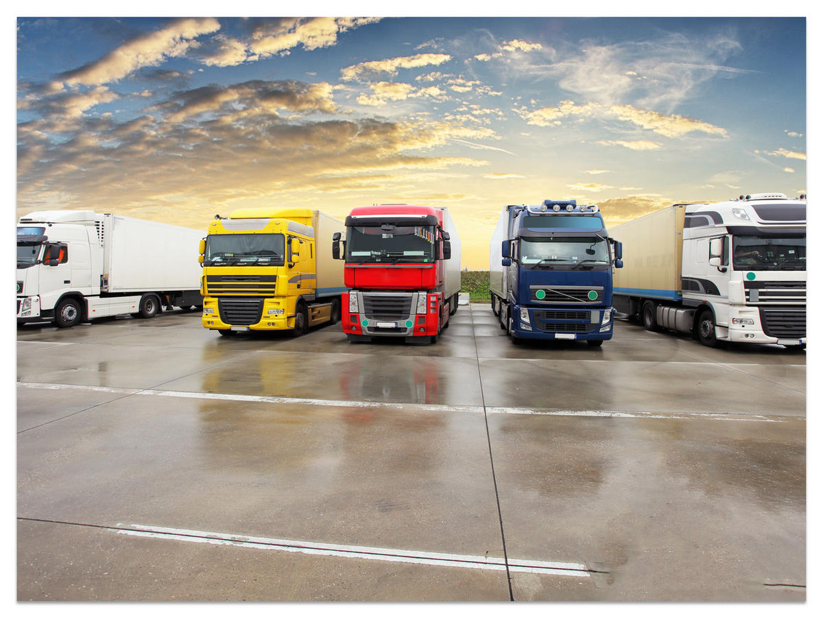 FOTOTAPETE für Wohnzimmer Lastwagen Parken Sonnenuntergang 400x280 - Gelb/Rot, Papier (400/280cm) - Muralo