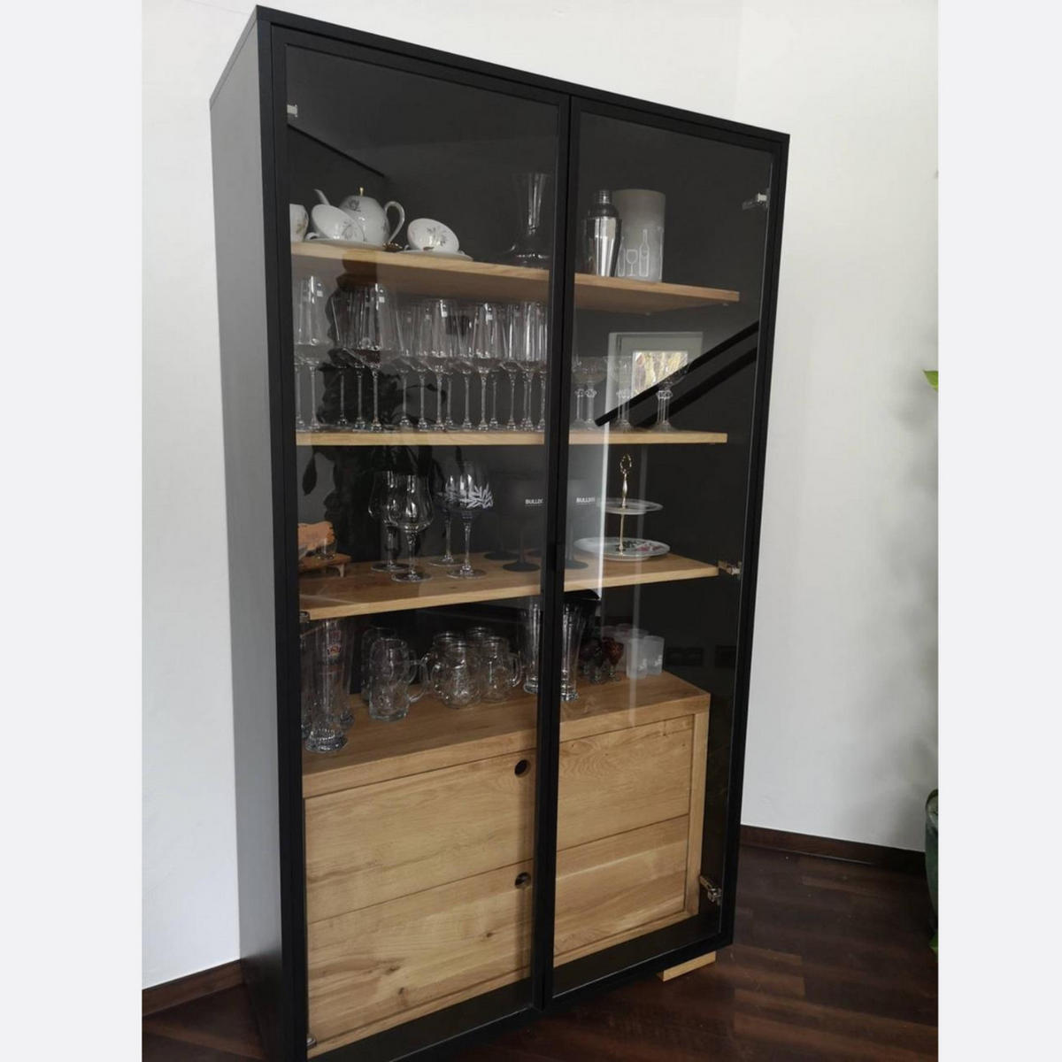 STANDVITRINE mit Massivholz CARLA - Eichefarben, Holz (100/180/45cm) - Rawood Furniture