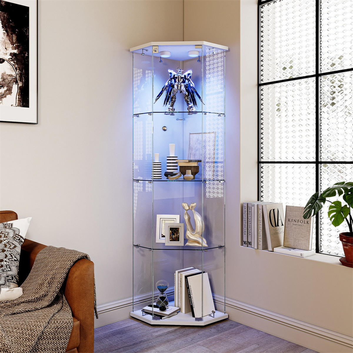 VITRINE mit LED Beleuchtung - Eckvitrine mit 4 Ebenen und 1 Tür - Glaskvitrine mit Schloss - Weiß - Weiß, Glas (60/162/42.5cm) - DELFA