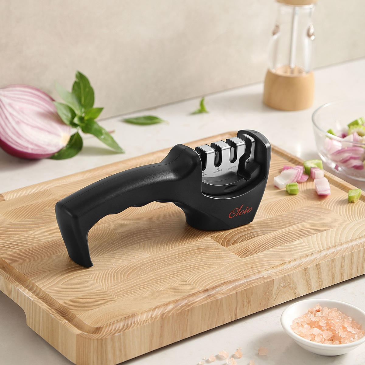 MESSERSCHÄRFER 4-IN-1 20° - Schwarz, Keramik/Kunststoff - Oleio