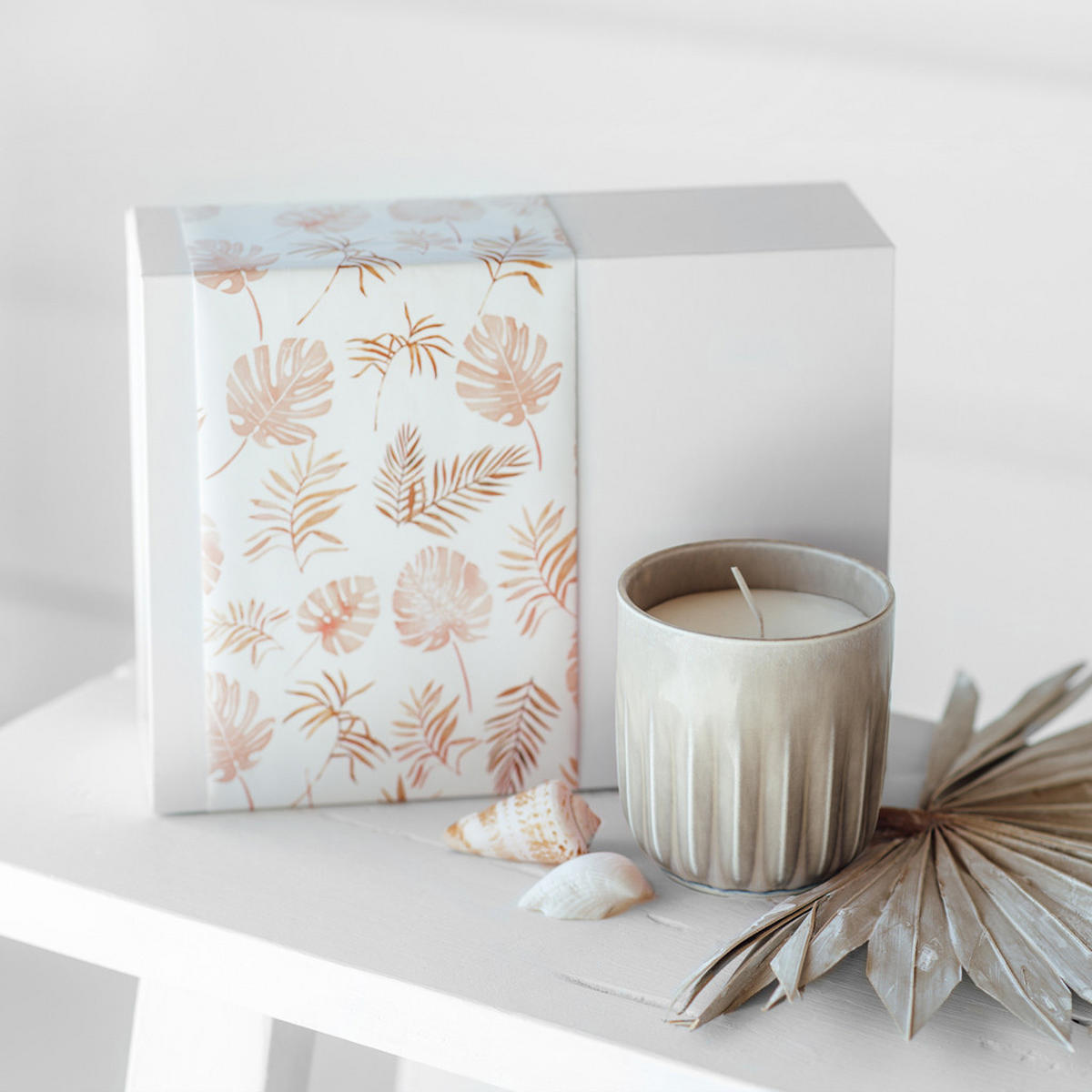 DUFTKERZEN BEACH VIBES Perlemor Home Sand beige ø 8,5 x 9 cm 6er Set - Beige, Keramik (9cm) - like.Villeroy & Boch
