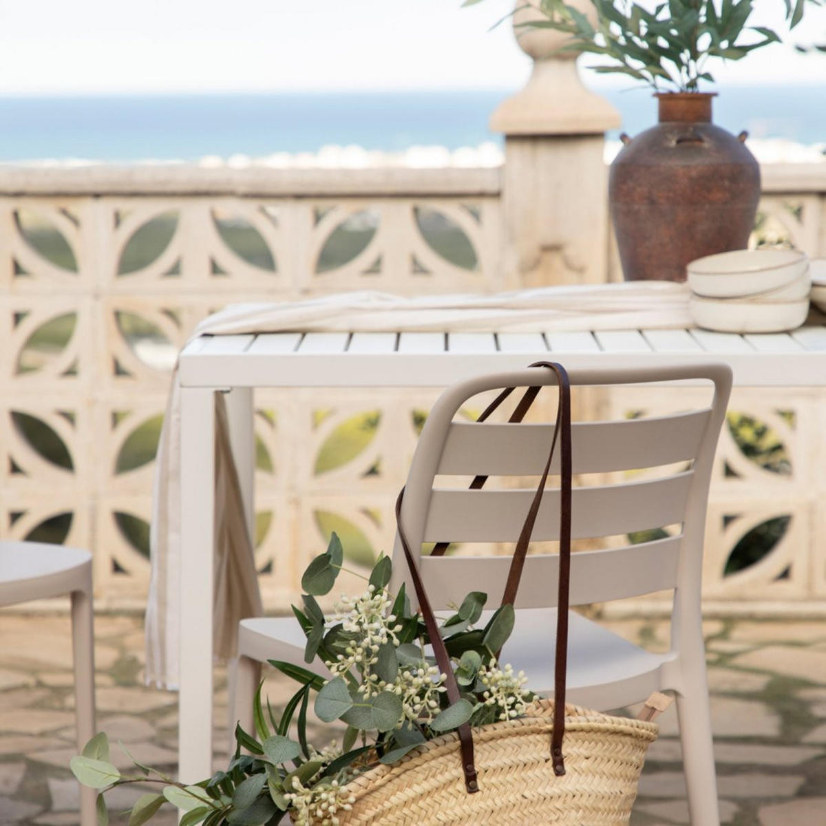 STUHL FÜR DRAUSSEN Zira Beige 42 cm x 80 cm - Beige, Kunststoff (42/80/52cm)