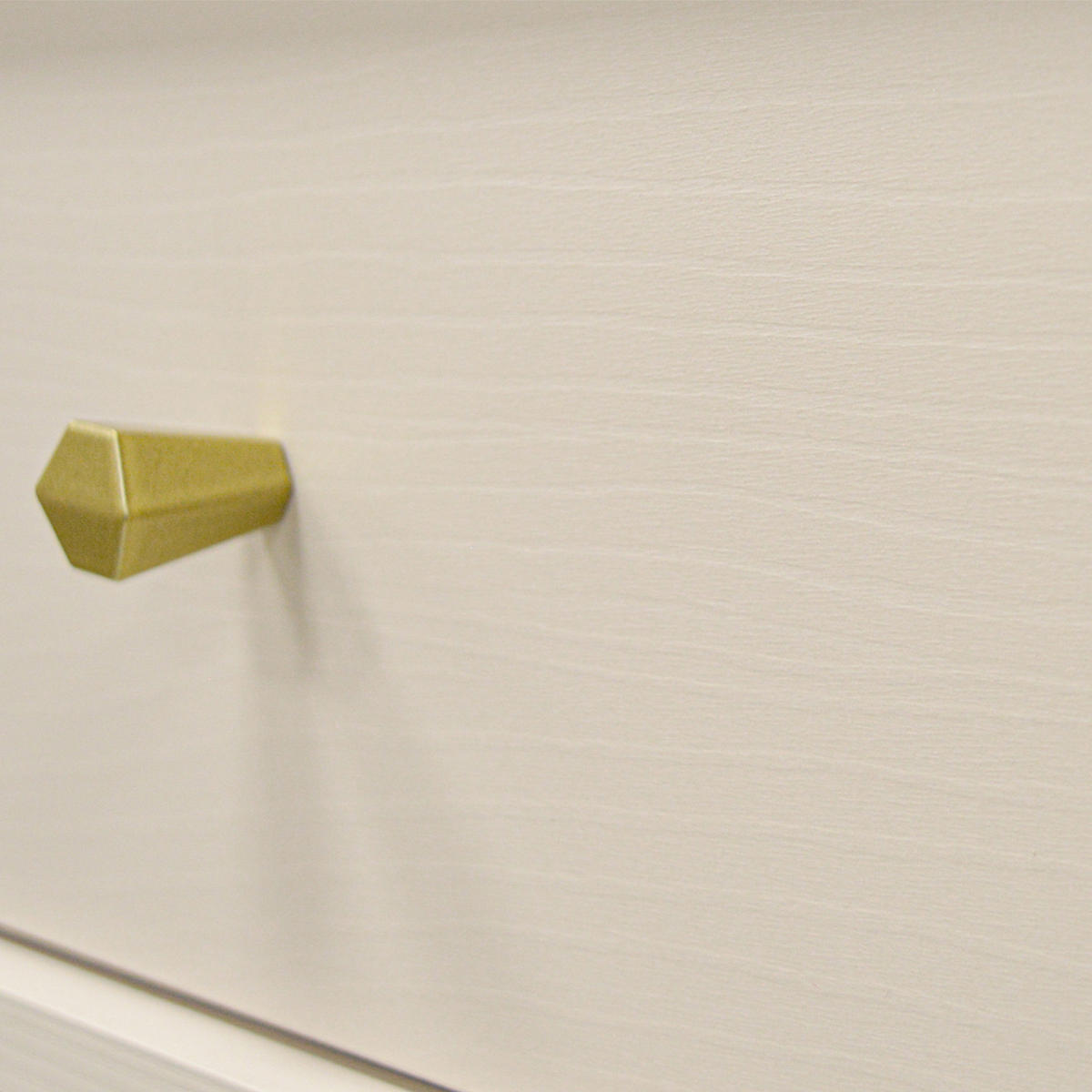 KOMMODE FLOREN, Creme/Gold - Creme, Holzwerkstoff/Metall (83.6/73.9/40.8cm) - KONSIMO®