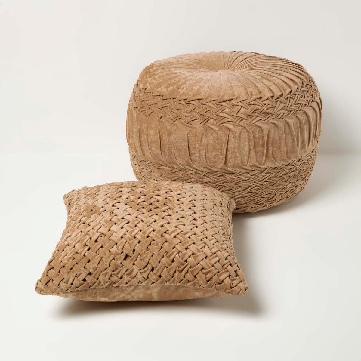 SAMTKISSEN Sofia sand 45/45 cm in Flechtoptik - Sandfarben, Textil (45/45cm) - Homescapes