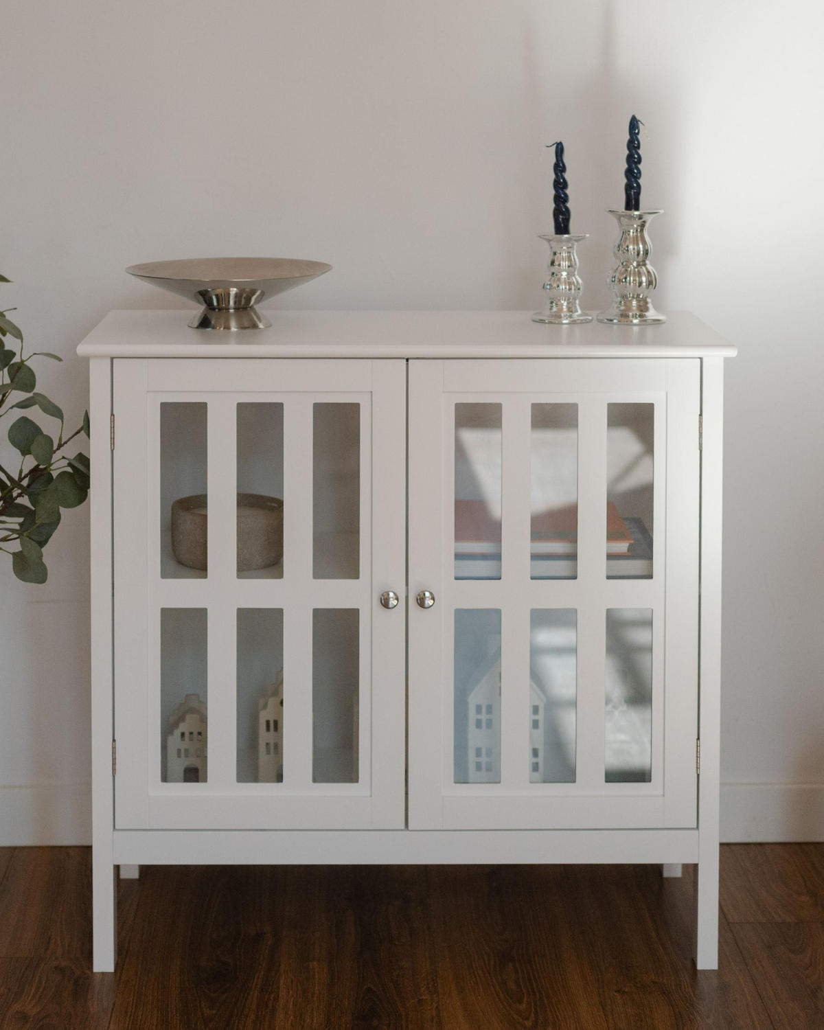 SIDEBOARD se skleněnými dveřmi 80 cm Bílý Miram - bílá, kompozitní dřevo (80/78/36cm) - Beliani