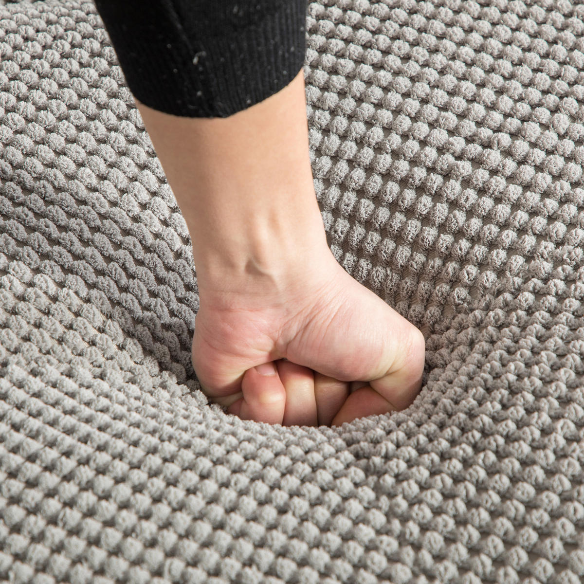 SOFA Chenille Grau mit Kissen - Grau, Textil (77/75/157cm) - WISHDOR