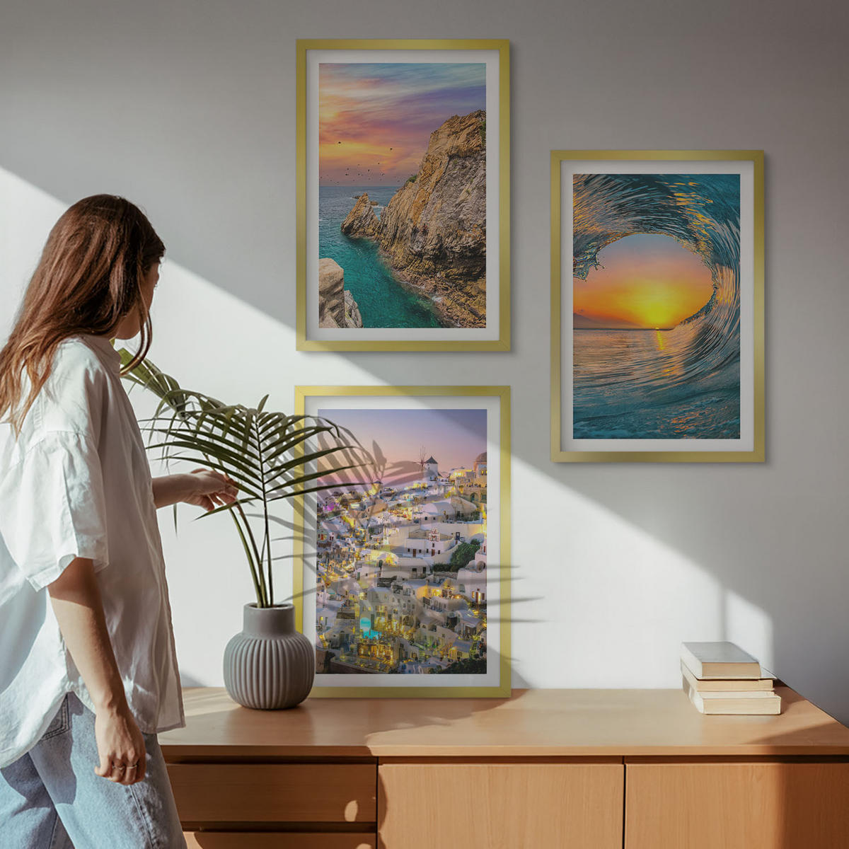 BILDER SET 3er Set - 40x60 cm Goldrahmen - Meereswellen, weiße Häuser, Santorini - Goldfarben, Kunststoff (40/60cm) - TULUP