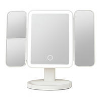 SCHMINKSPIEGEL - Weiß, Glas (17.5/24/24cm) - KRUMAD