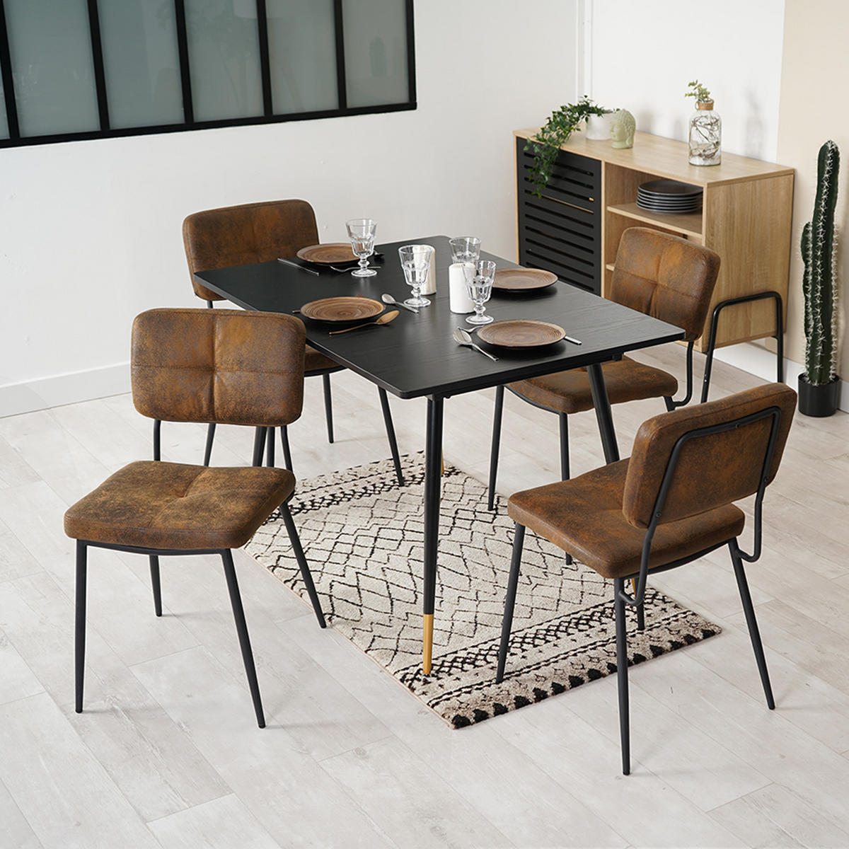 ESSGRUPPE mit ausziehbarem Esstisch, goldenen Beinen und 4 Stühlen in Wildlederoptik, Schwarz - Multicolor/Schwarz, Metall (45/82/43cm) - Meubles Cosy