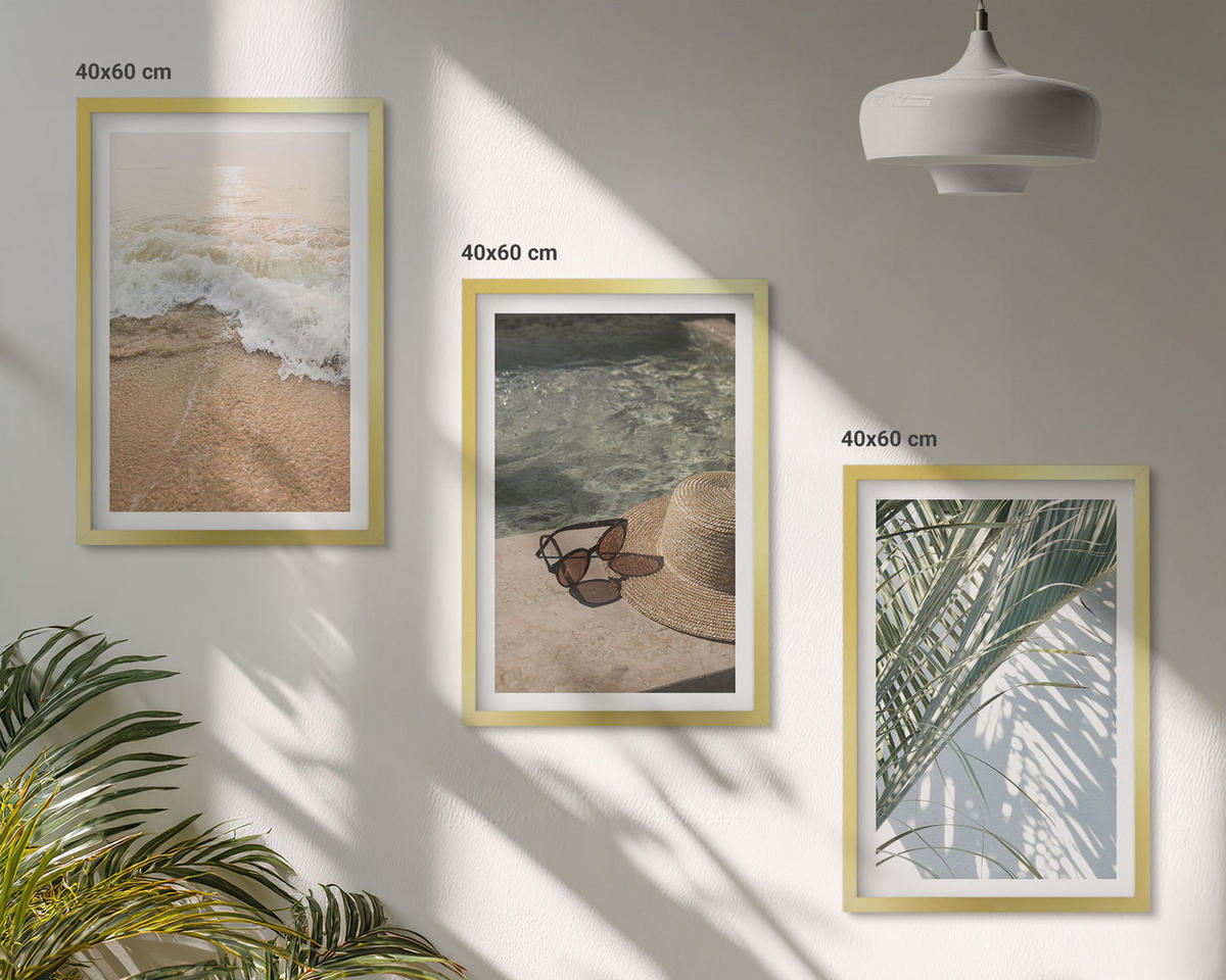 WANDBILDER 3er Set - 40x60 cm Goldrahmen - Strandhut und Sonnenbrille - Goldfarben, Kunststoff (40/60cm) - ArtPrintCave