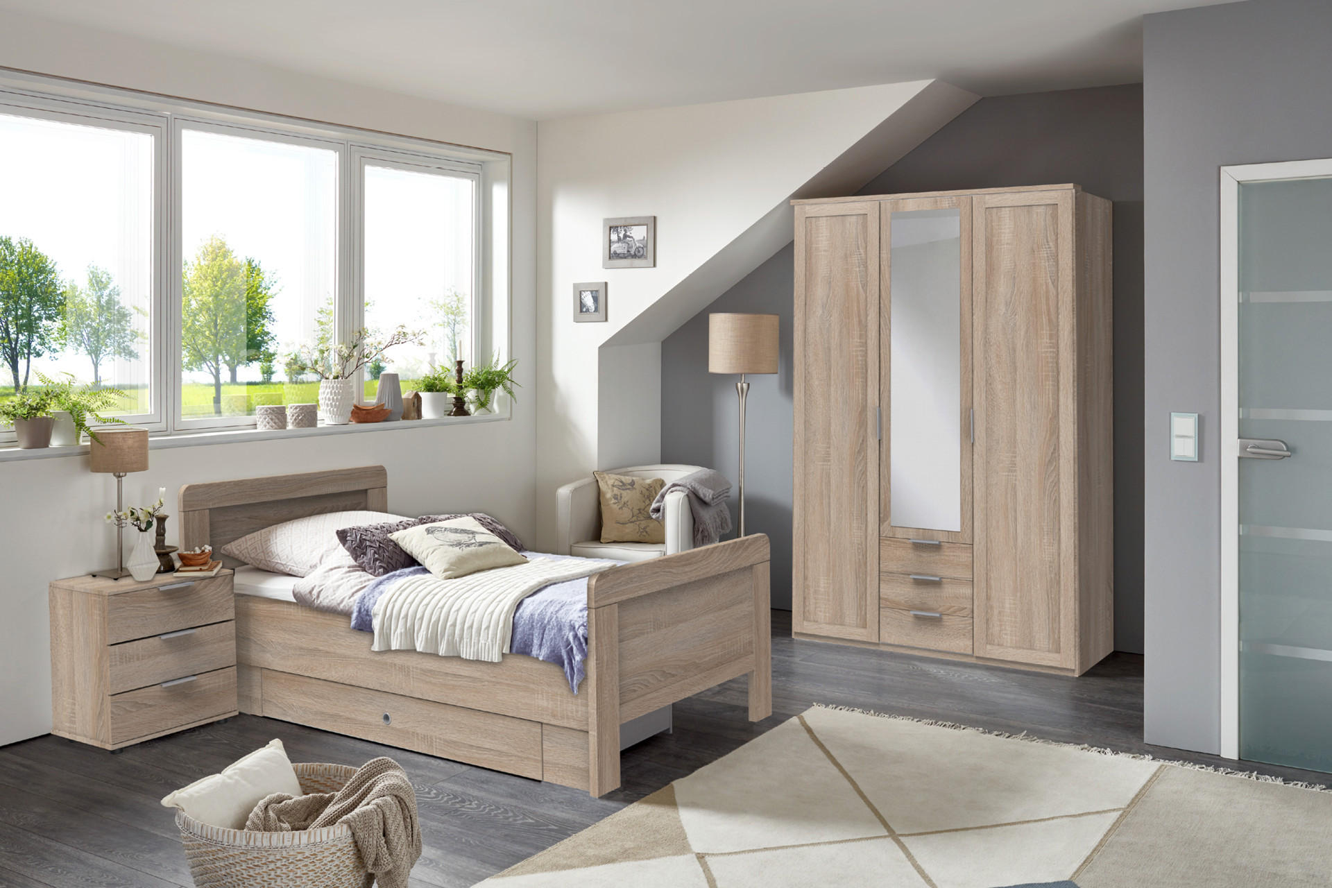 Sovrumserie-Nadja-Eiche