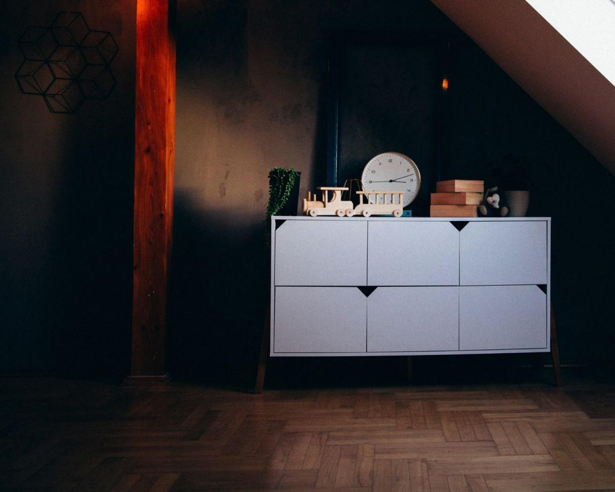 KINDERKOMMODE Lotta – rustikale Eleganz und Funktionalität Weiß - Weiß, Holzwerkstoff (150/85/50cm) - RAUMHIRSCH FURNITURE