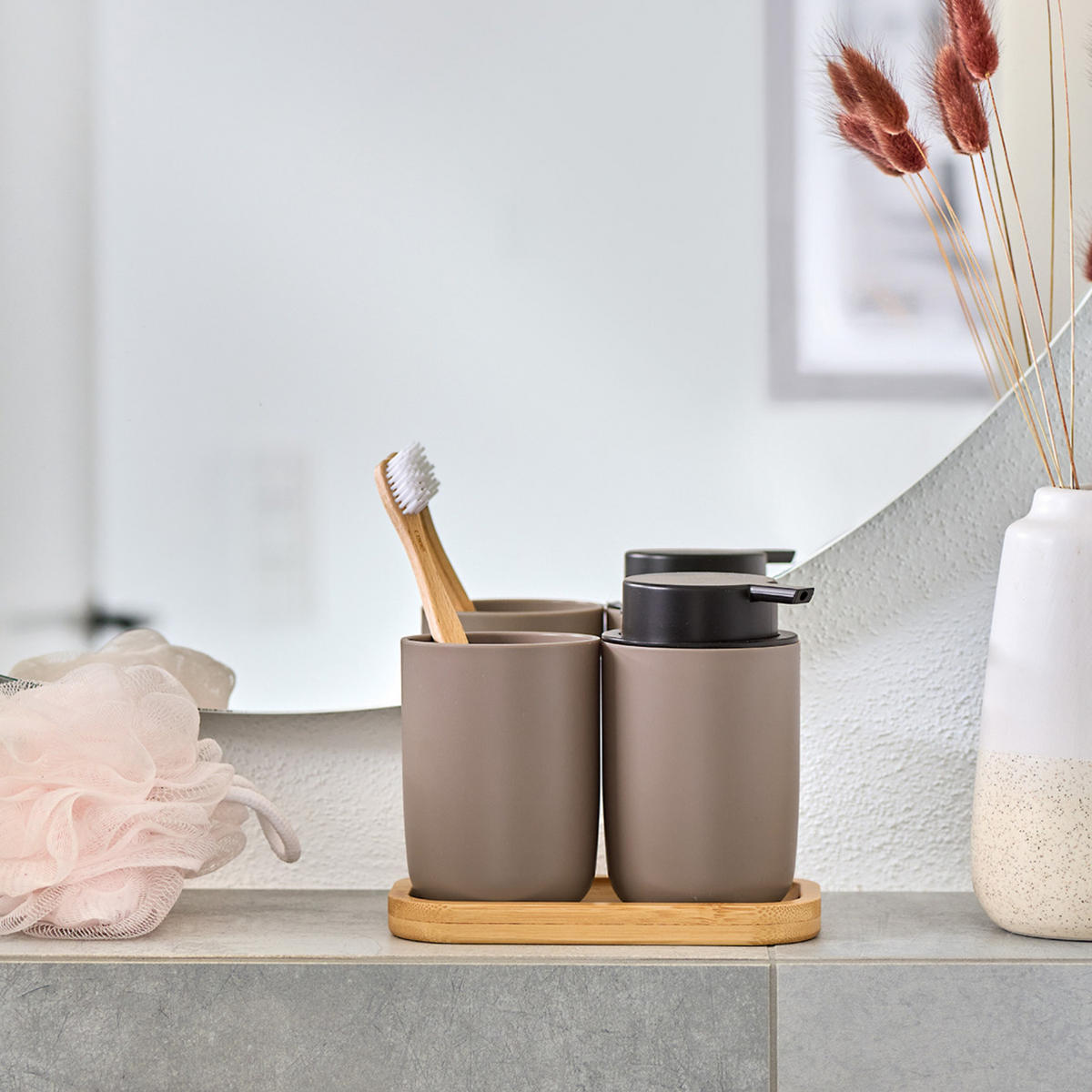 BAD-ACCESSOIRES-SET Zahnputzbecher und Seifenspender 16,5/9/13,5 cm - Braun, Naturmaterialien (9/13.5/16.5cm) - ZELLER