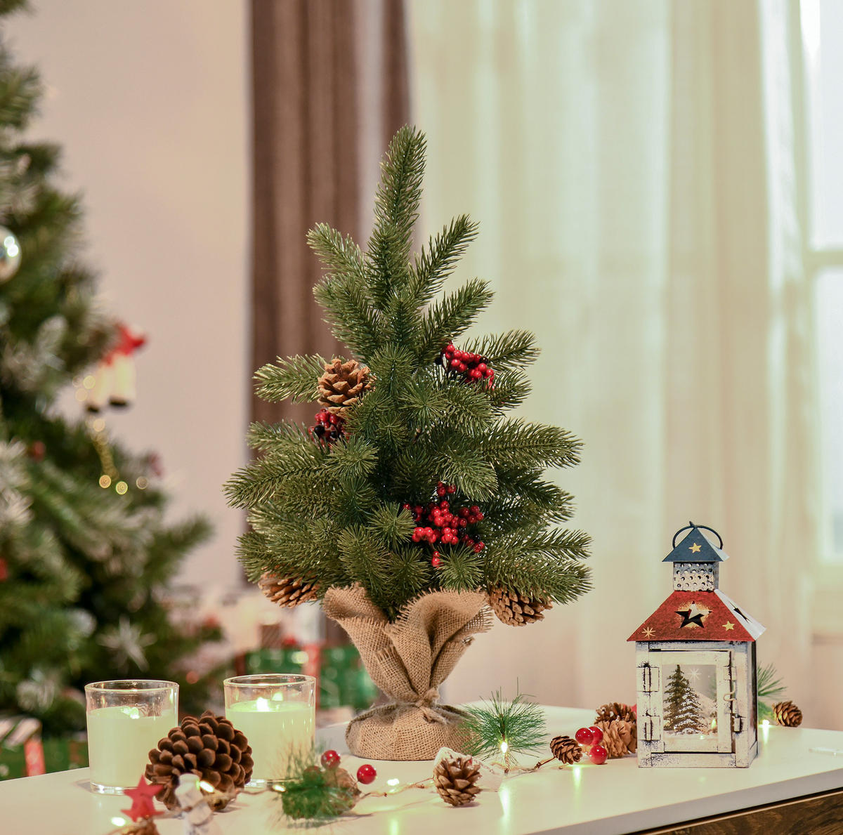 WEIHNACHTSBÄUME 28/28/50 cm grün aus Leinen mit Zementsockel und Deko - Grün, Textil (50cm) - OKWISH