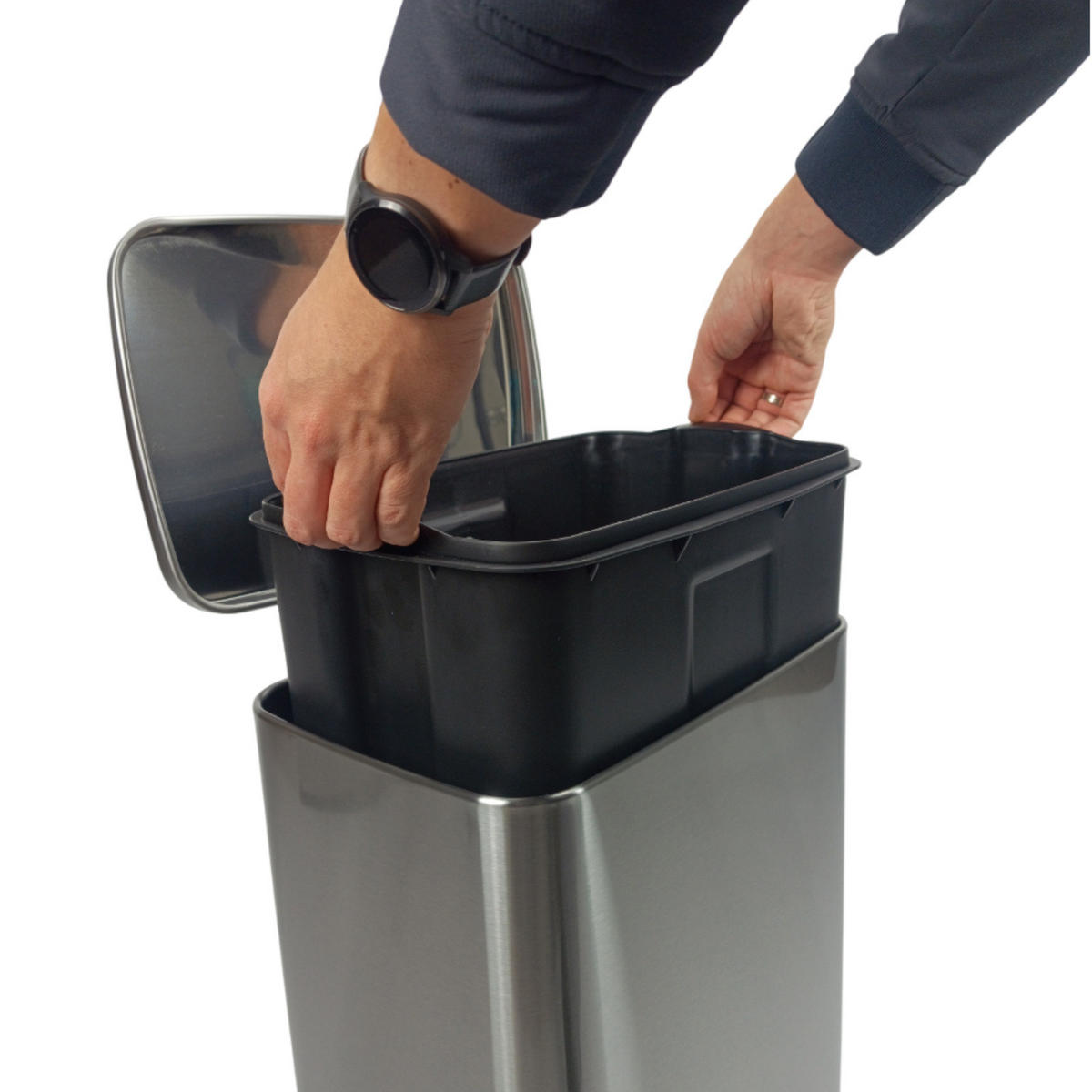 ABFALLEIMER Edelstahl, 35L, 1-Kammer, mit Fußpedal - Silberfarben/Schwarz, Metall (34/61/24cm) - Begryf