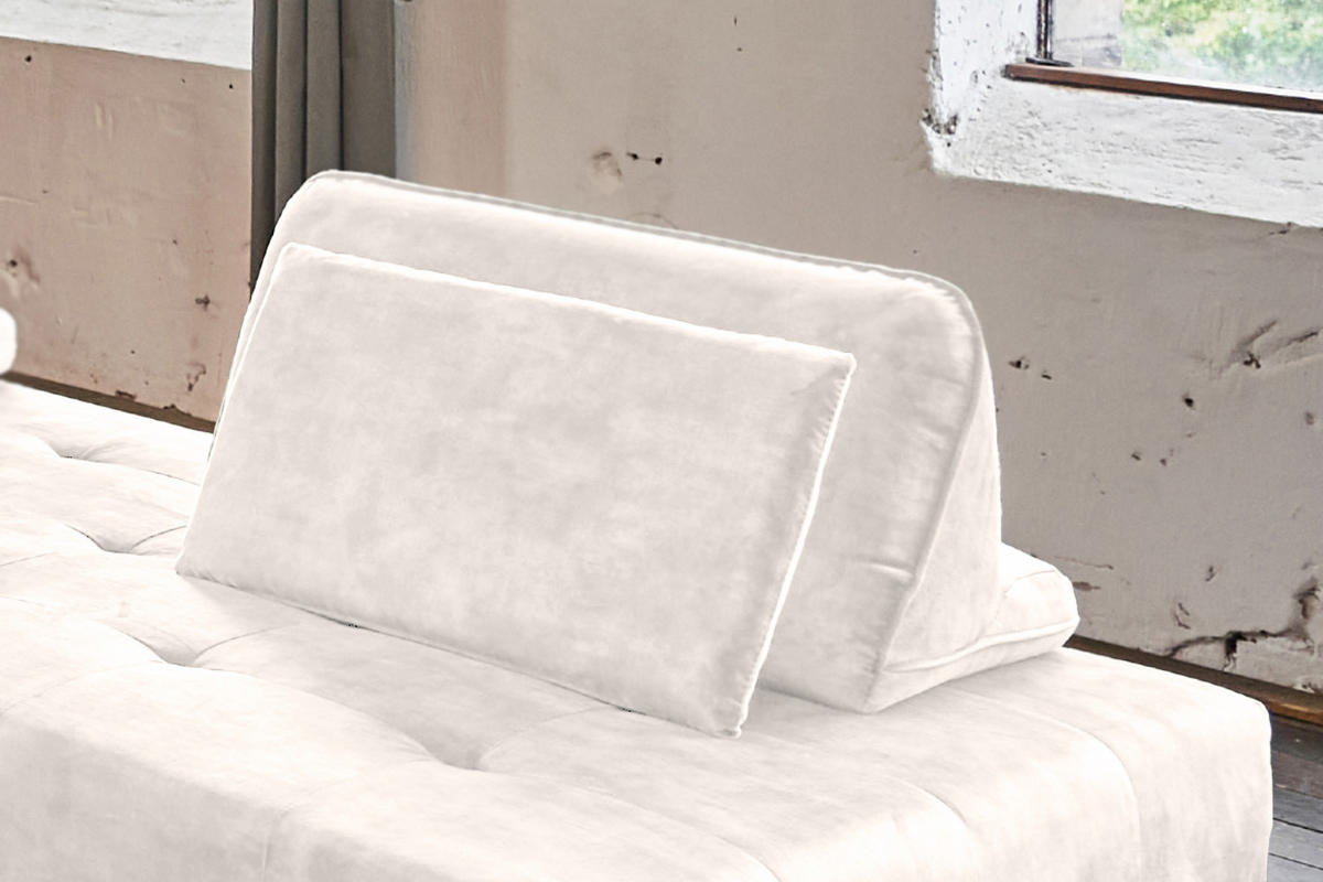 RÜCKENKISSEN WIOLO Cremeweiß Velvet - Creme, Textil (80/46cm) - KAWOLA