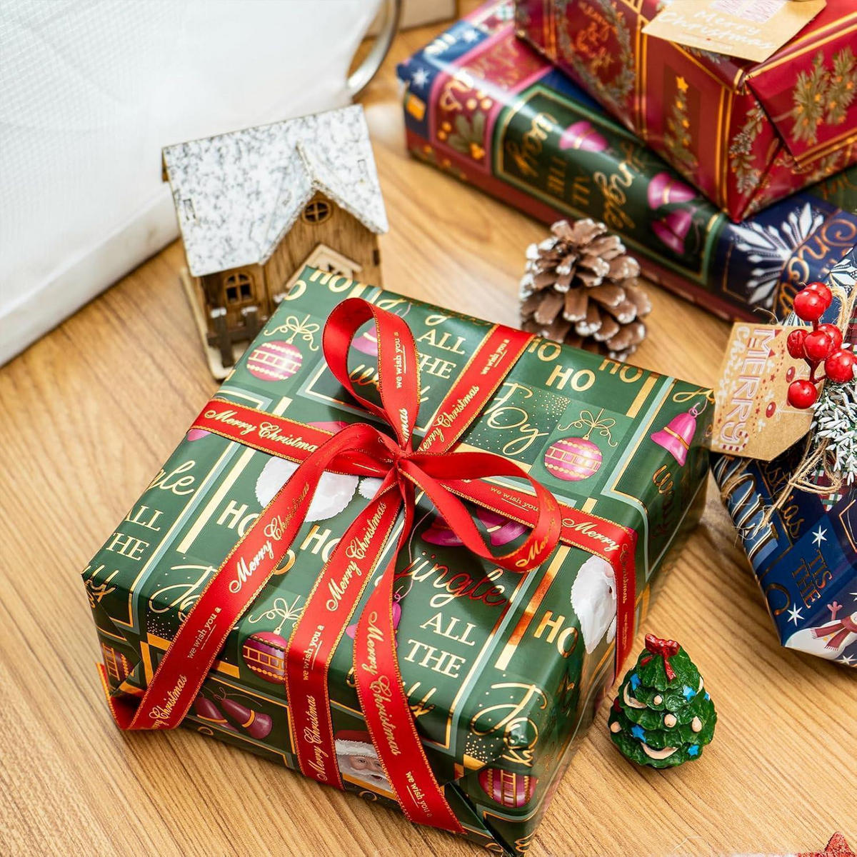 GESCHENKPAPIER 4 Rollen 43,5 x 305 cm Weihnachtsmotive - Multicolor, Papier (13/3/76cm)