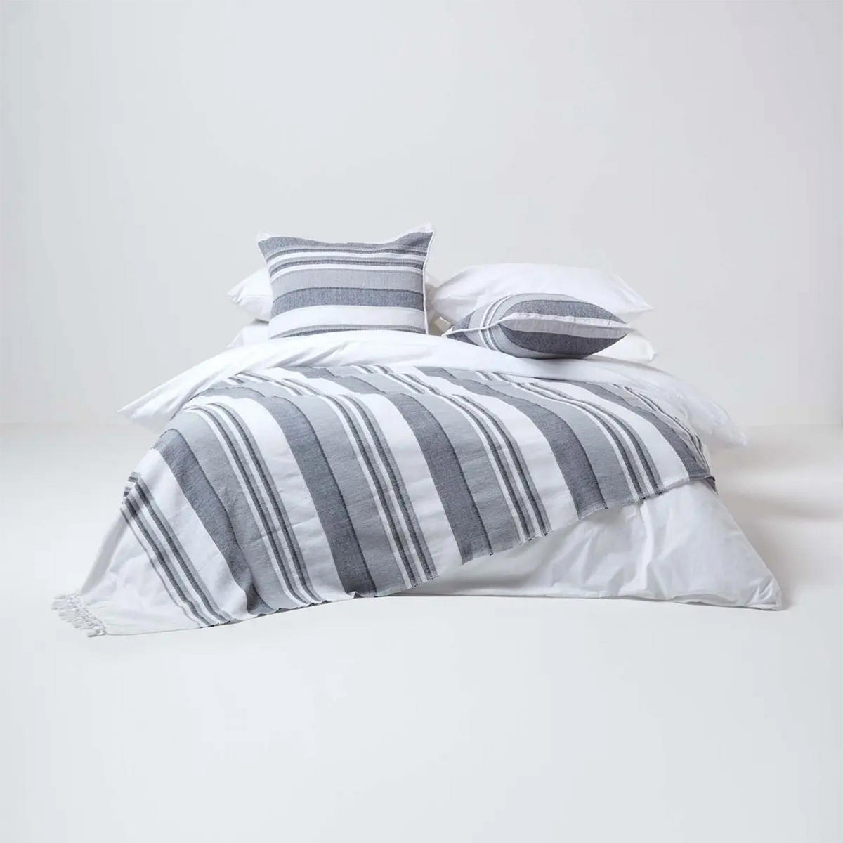 ÖSENVORHANG Morocco blickdicht 2er-Set, 167/228 cm - Hellgrau, Textil (167/228cm) - Homescapes