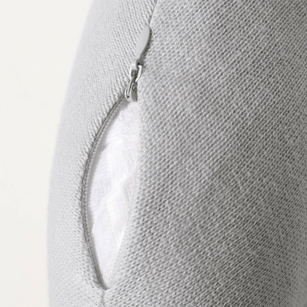 KISSEN Ballon Grau - Grau, Textil (30/25cm) - nordic coast company