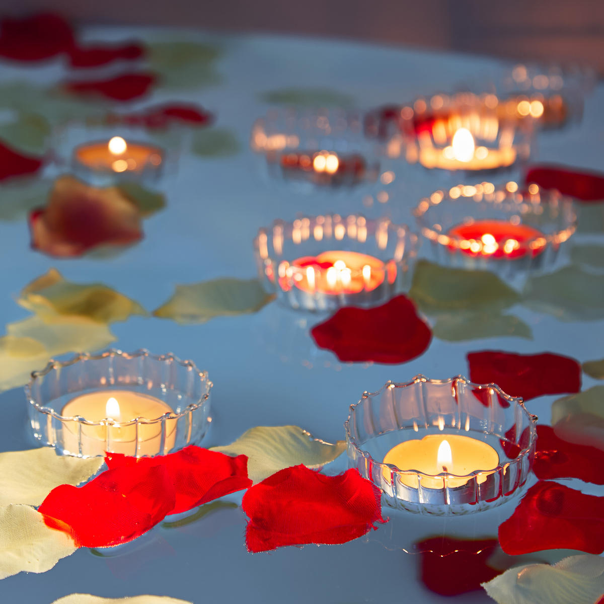 12xSCHWIMM-TEELICHTHALTER - Transparent, Glas (5cm) - Relaxdays