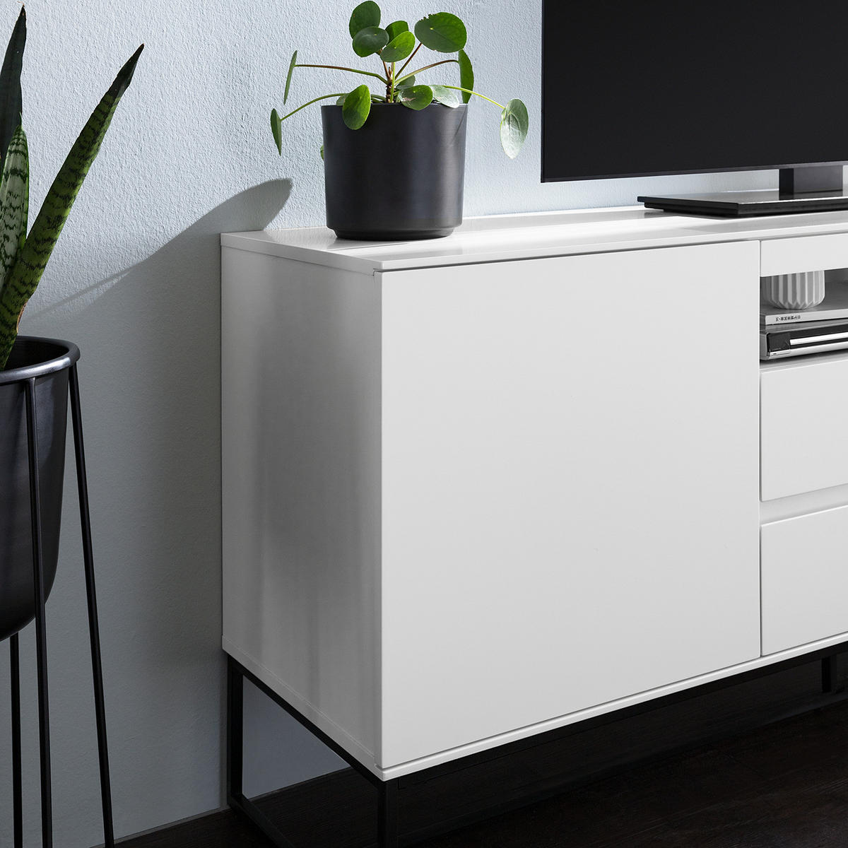 TV-LOWBOARD - Schwarz/Weiß, Holzwerkstoff (165/67/40cm) - home24