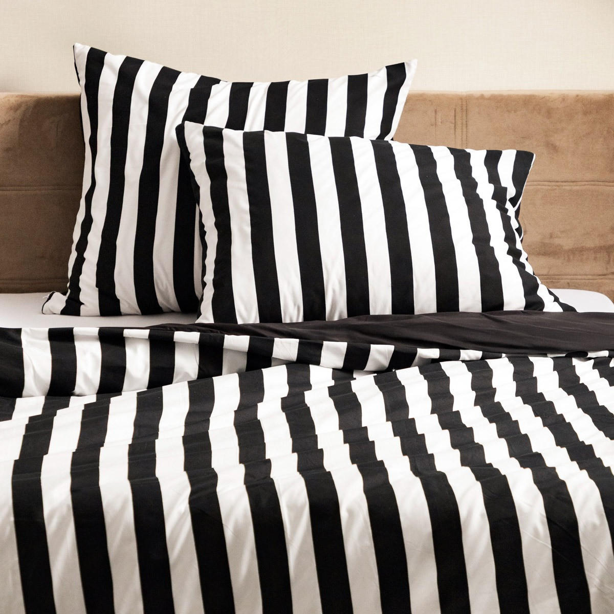 BETTWÄSCHE Rayas Mikrofaser 160/200 cm - Schwarz, Textil (160/200cm) - Homla