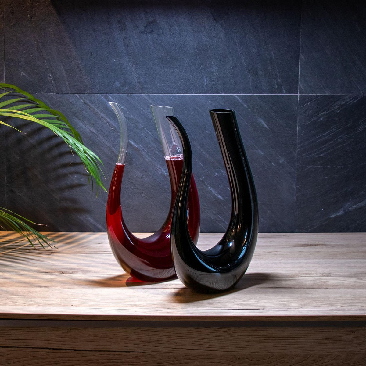 WEINKARAFFE Dekanter - Schwarz, Glas (0.75L) - Intirilife