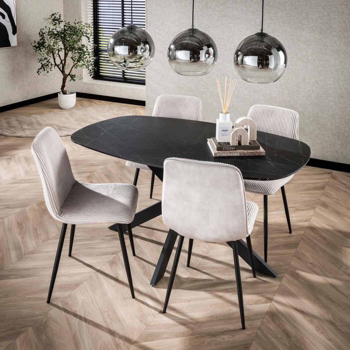 ESSTISCH ONYX CROCE PICCOLO Kompakter Dänisch-Ovaler Tisch in Graphit-Steinoptik 150 cm - Schwarz, Holz (150/90/76cm) - alesvelt