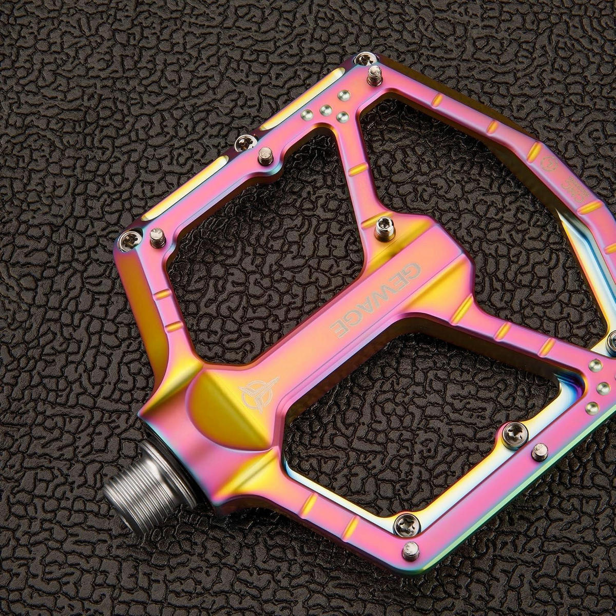 FAHRRADPEDALE CNC Aluminium 3-Fach-Lagersystem Rainbow Matte - Multicolor, Metall (10.4/1.5/11cm)