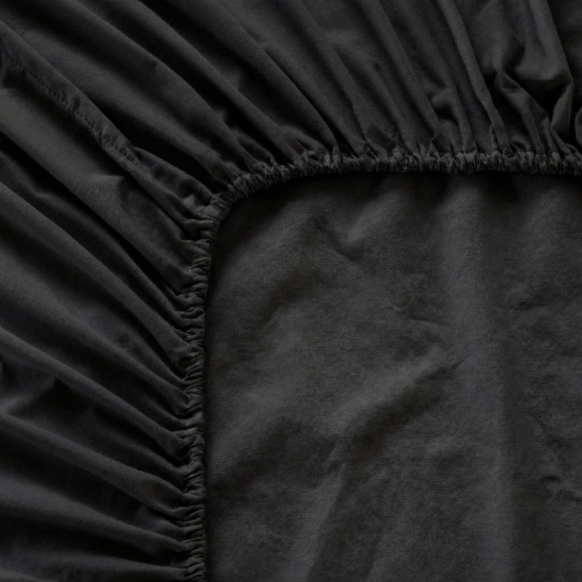 SPANNBETTLAKEN Basic Schwarz 180x200x32 cm (Bett 180) - Schwarz, Textil (180/200cm) - Happy Friday