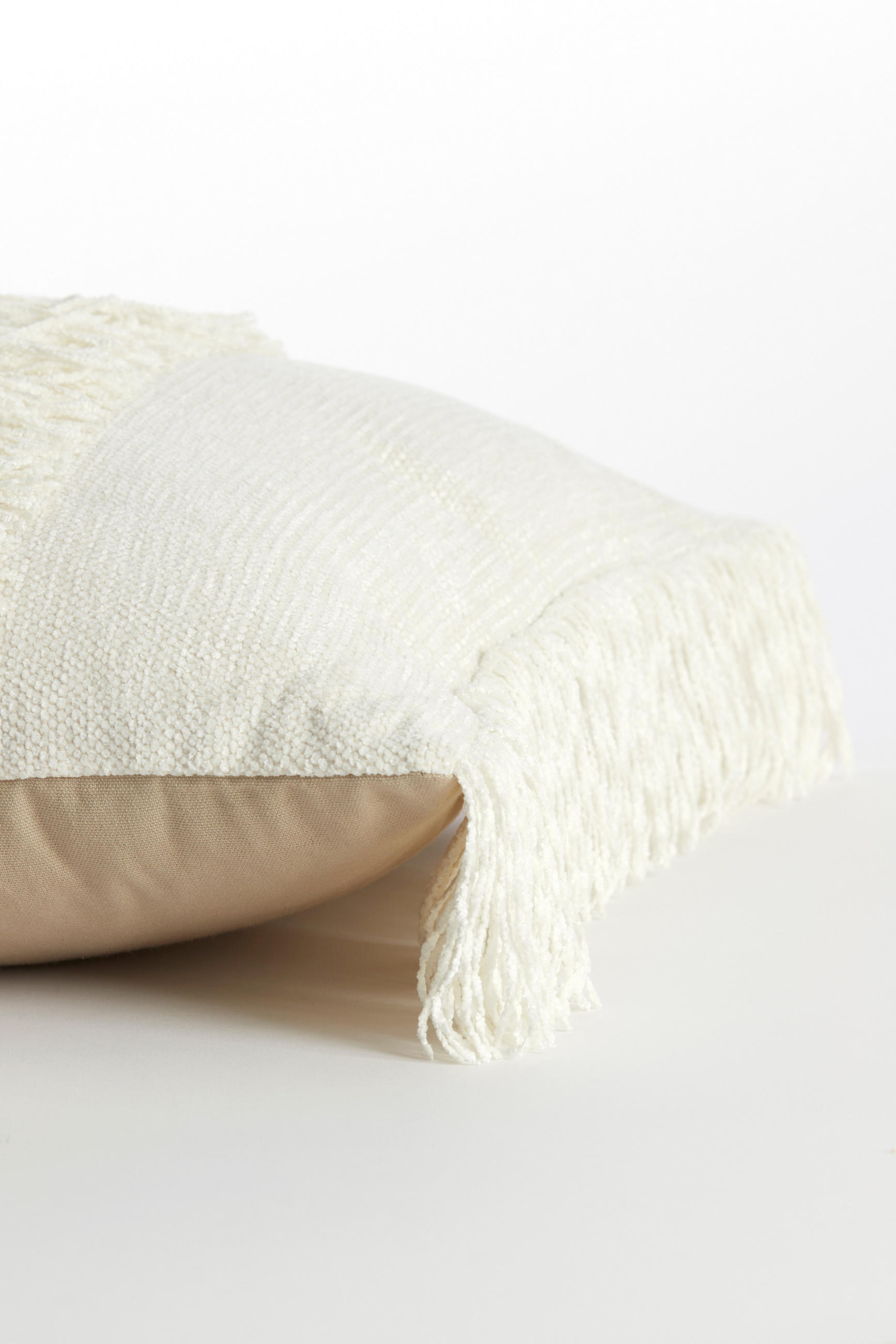 DEKOKISSEN Luani Weiß 45/45/10 cm - Weiß, Textil (45/45cm) - Light & Living