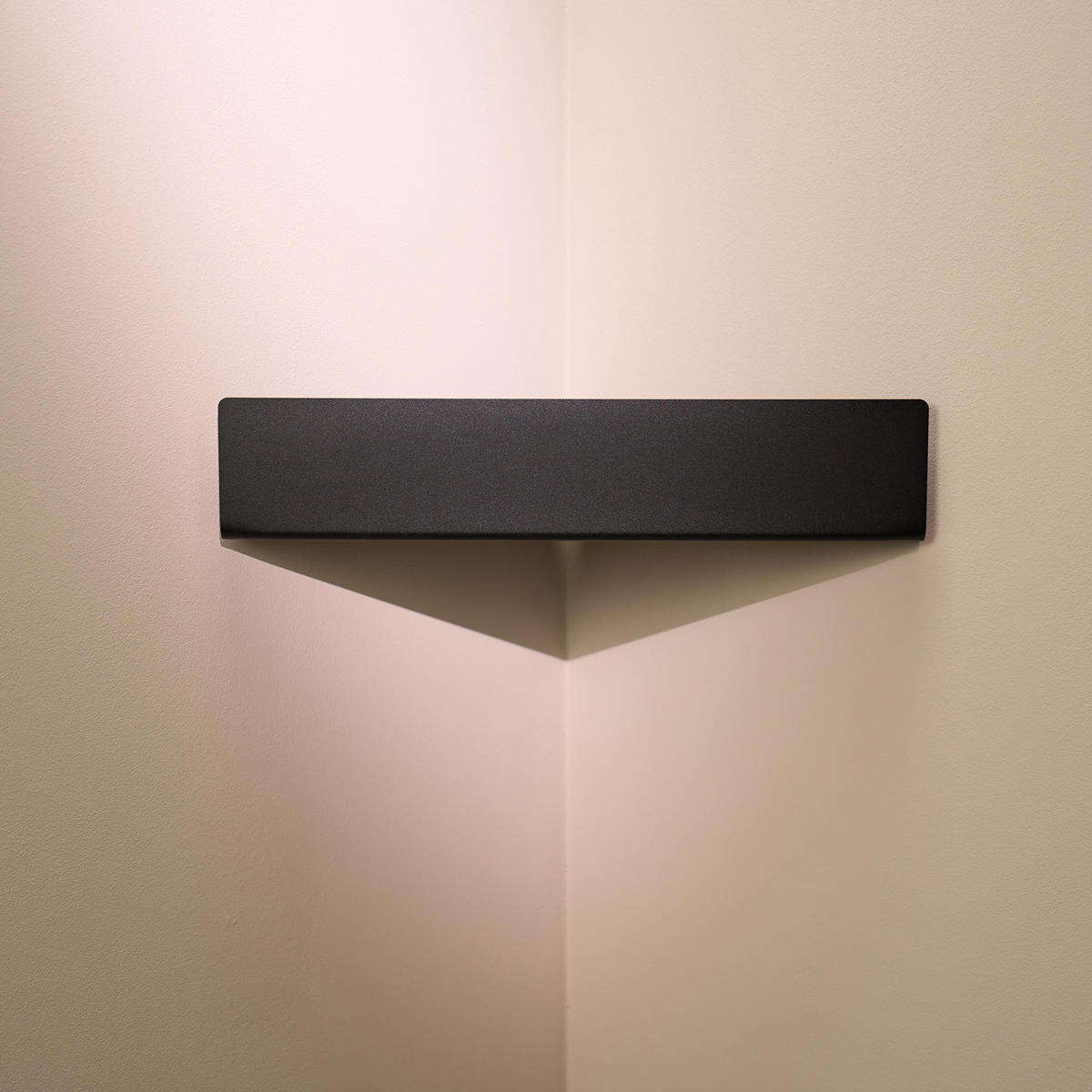 DUSCHABLAGE OHNE BOHREN | Eckregal Matt Schwarz - Schwarz, Metall (38/7.5/22cm) - Designfabrik Hamburg