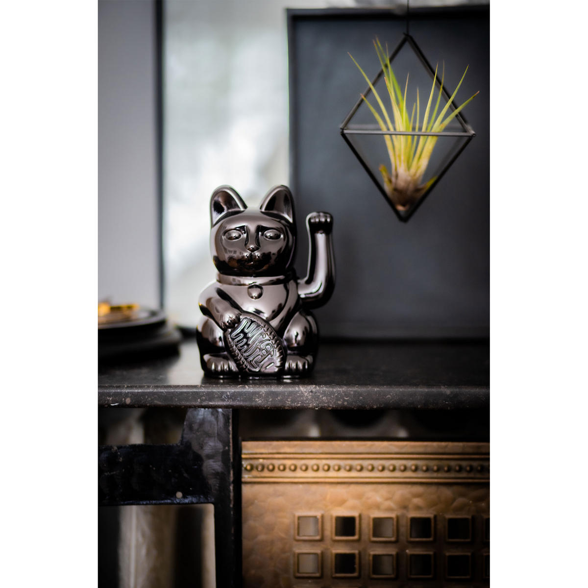 WINKEKATZE Lucky Cat Maneki Neko Egypt, Kunststoff, Shiny Black, 15 cm - Schwarz, Kunststoff (10.5/15/8.5cm) - Donkey Products