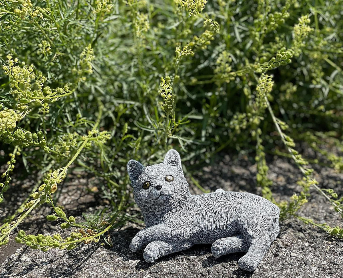 STEINFIGUR Katze Angelina liegend frostfest Steinguss - Grau, Stein (14/9/10cm) - stoneandstyle