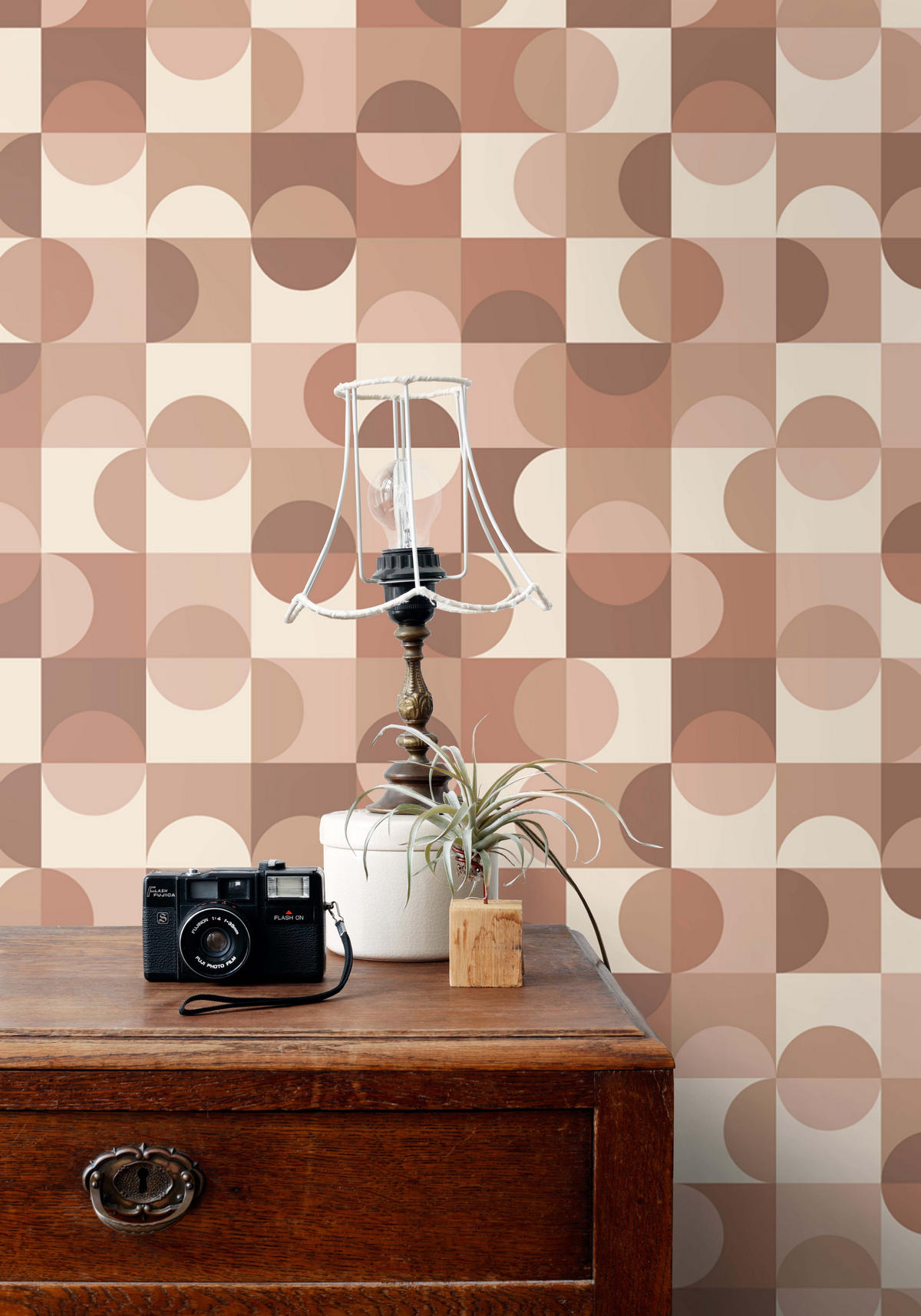 TAPETE Kreise im Bauhaus-Stil 50 x 900 cm - Pink, Papier (50/900cm) - ESTAhome