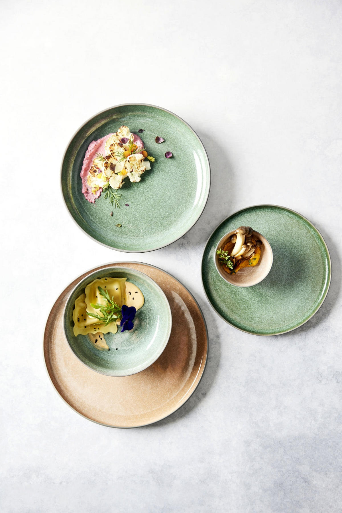 BECHER Tasse Lerida Meadow 350 ml - Grün, Keramik (0.35L) - Cosy & Trendy