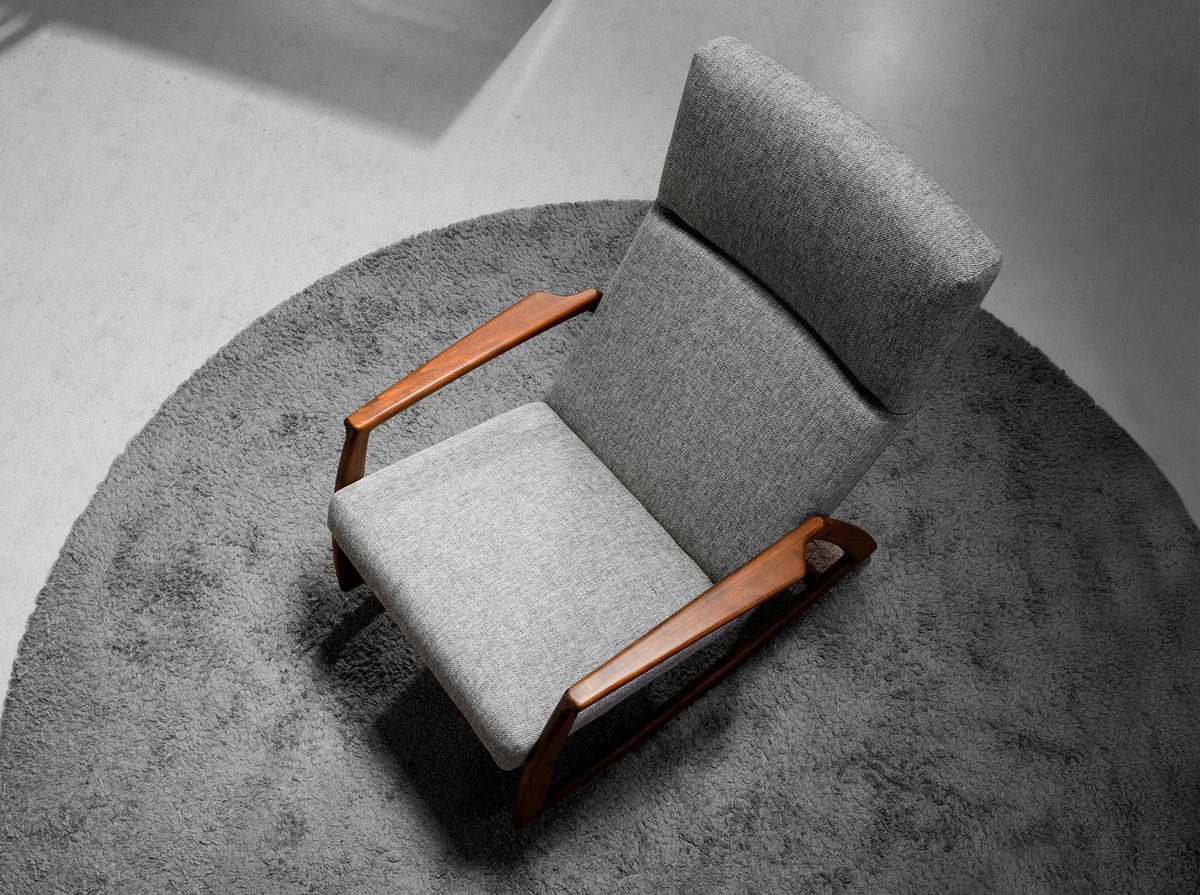 SCHAUKELSTUHL Schaukelstuhl aus grauem Stoff 68/90/96 cm - Walnussfarben/Grau, Textil (68/96/90cm) - ANGEL CERDA