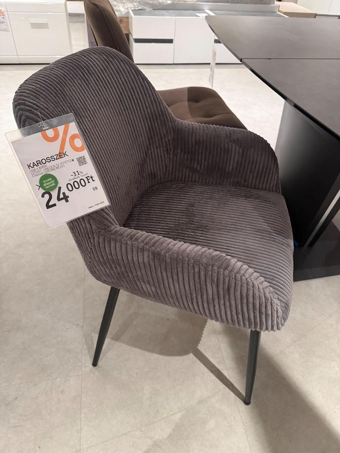 KAROSSZÉK JESSY-BUDAÖRS OUTLET - Xora