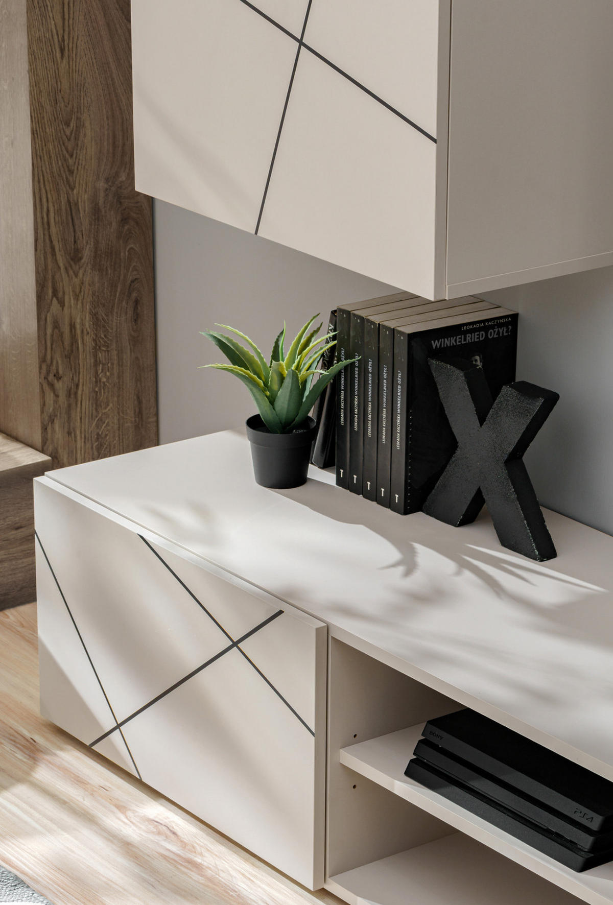 WOHNWAND Kaschmir, schwarz 180 cm, Schrankwand mit Streifendruck, Push-to-Open - Kaschmir/Schwarz, Holzwerkstoff/Kunststoff (180/180/45cm) - Furn.Design